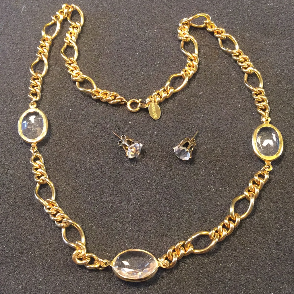 Vintage Parklane Necklace Post Earrings 20$